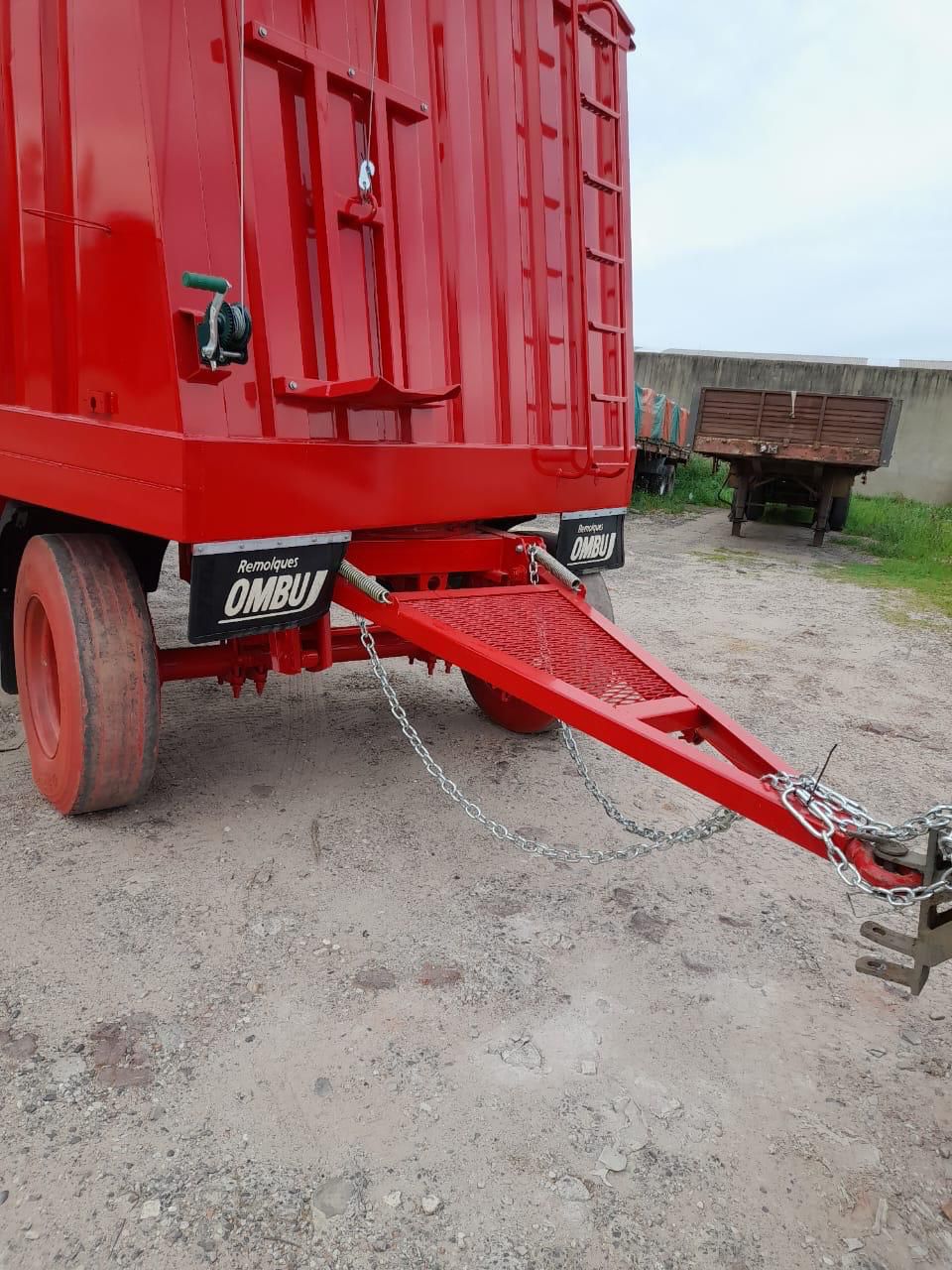 WhatsApp Image 2025-10-08 at 17.07.11 (2)