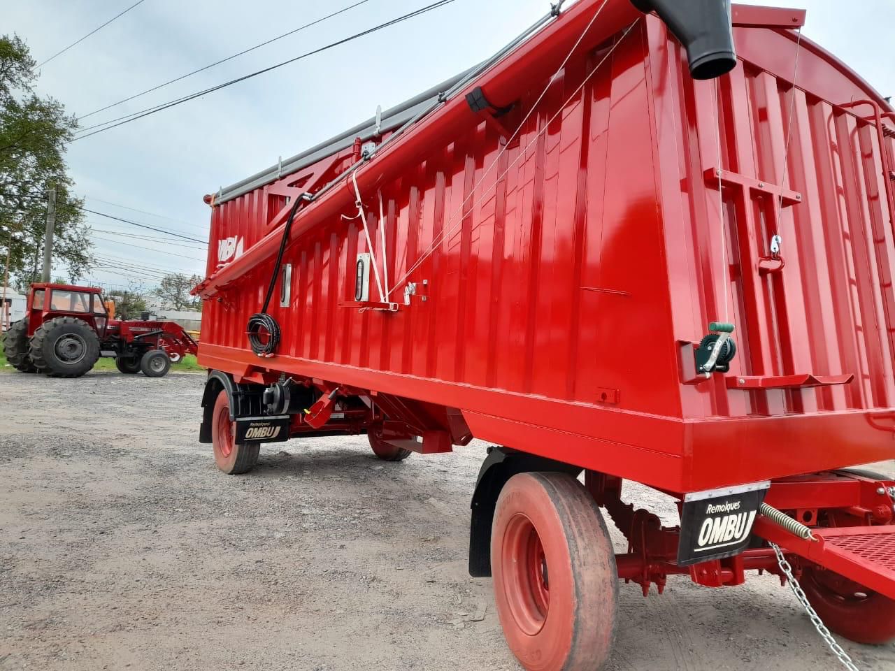 WhatsApp Image 2025-10-08 at 17.07.12