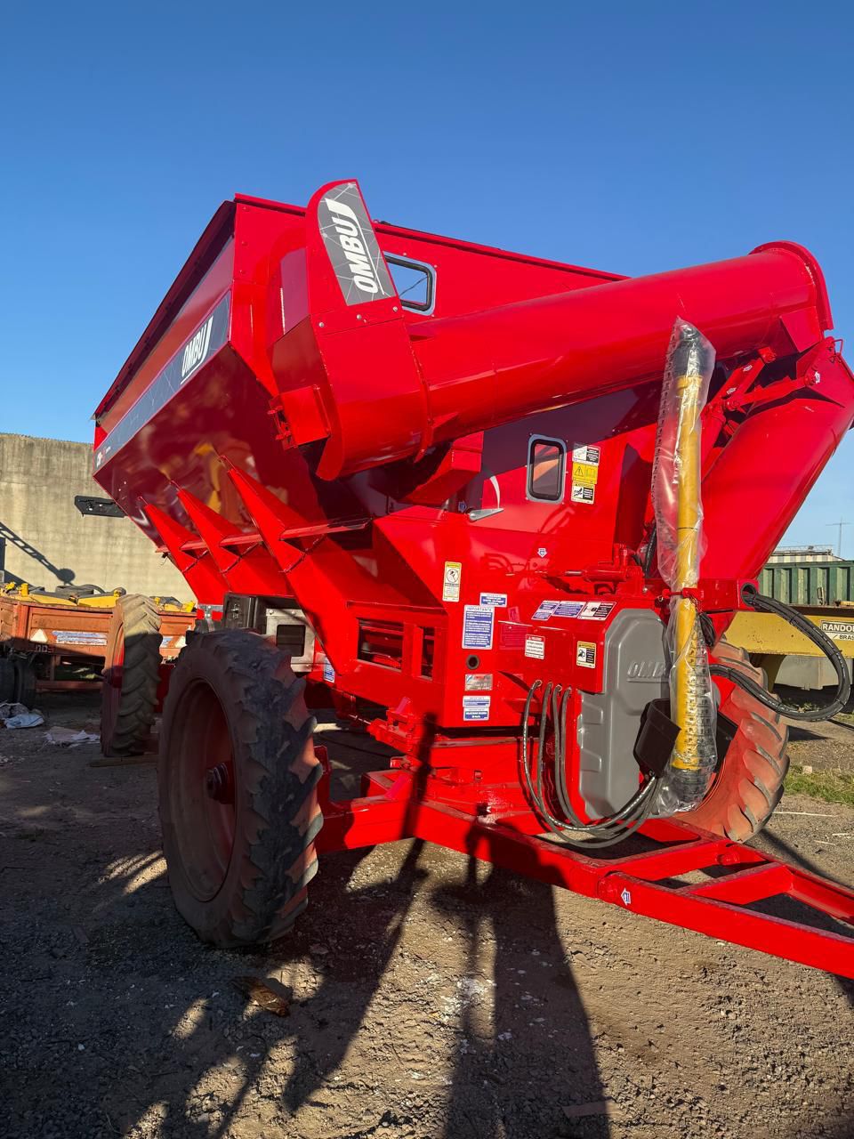 WhatsApp Image 2025-10-08 at 17.08.34 (2)