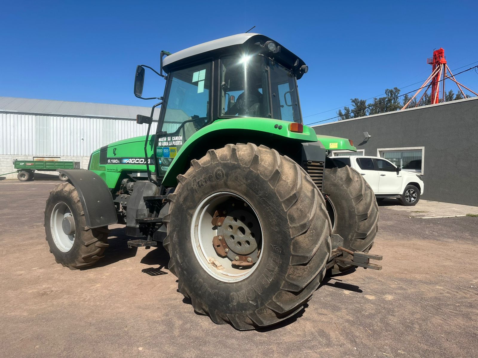 WhatsApp Image 2026-01-14 at 15.53.28